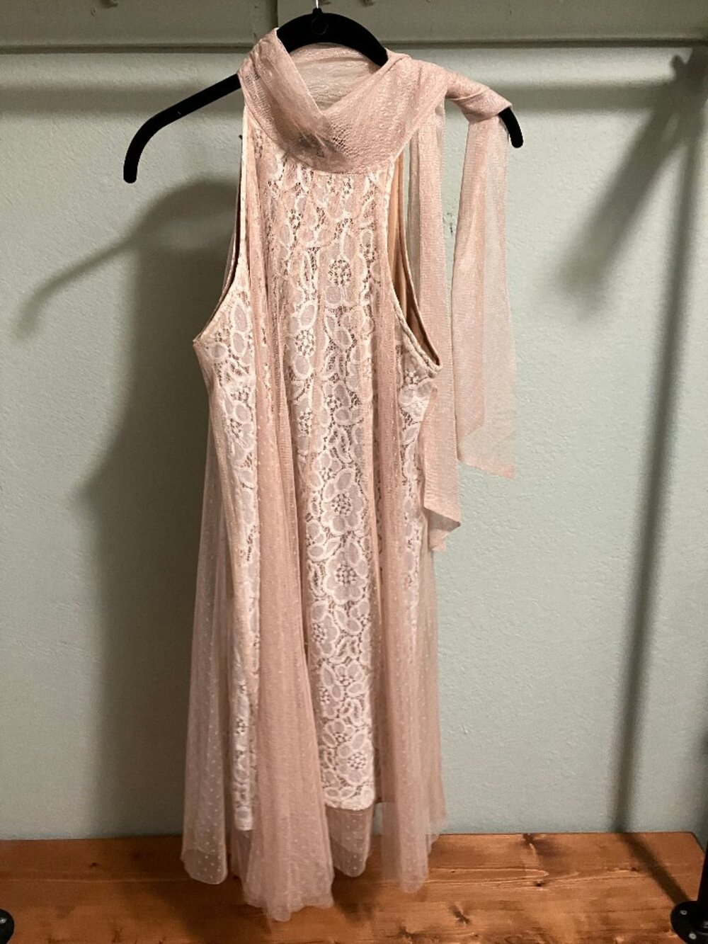 Lace & Tulle Walk Into a Bar | Ryu | Size M | ModCloth